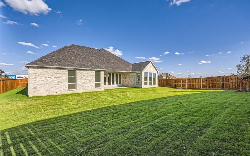 1812 Farmstead Road, Mansfield, TX 76063, 4 Bedrooms Bedrooms, ,5 BathroomsBathrooms,Residential,For Sale,1812 Farmstead Road,20618273