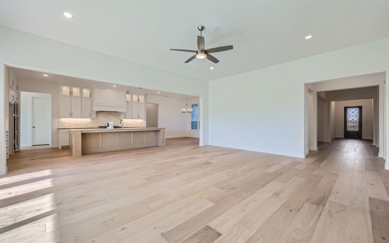 1812 Farmstead Road, Mansfield, TX 76063, 4 Bedrooms Bedrooms, ,5 BathroomsBathrooms,Residential,For Sale,1812 Farmstead Road,20618273