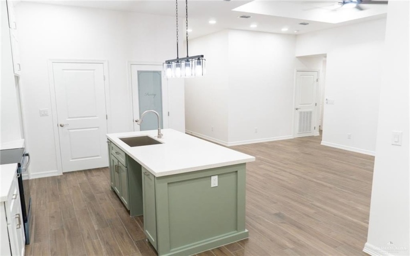 2214 San Charbel Street, San Juan, TX 78589, 3 Bedrooms Bedrooms, ,2 BathroomsBathrooms,Residential,For Sale,2214 San Charbel Street,0,494079