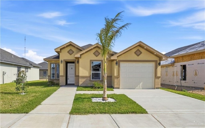 5812 N Playa Del Sol Street, Edinburg, TX 78542, 3 Bedrooms Bedrooms, ,2 BathroomsBathrooms,Residential,For Sale,5812 N Playa Del Sol Street,0,494113