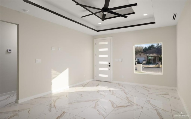 1109 E San Pedro Street, Pharr, TX 78577, 3 Habitaciones Habitaciones , ,2 BañosBaños,Residential,En Venta,1109 E San Pedro Street,0,494121