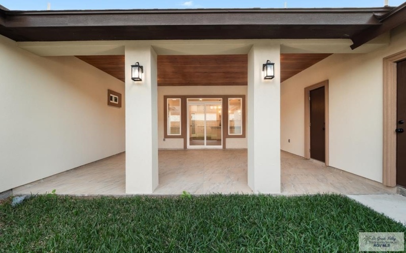 5300 OAKLEY ST, BROWNSVILLE, TX 78526, 3 Bedrooms Bedrooms, ,2 BathroomsBathrooms,Residential,For Sale,5300 OAKLEY ST,0,29770118