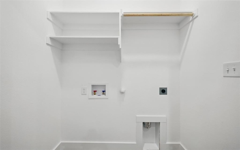 2738 W Washington Street, Denison, TX 75020, 3 Bedrooms Bedrooms, ,2 BathroomsBathrooms,Residential,For Sale,2738 W Washington Street,0,20945283