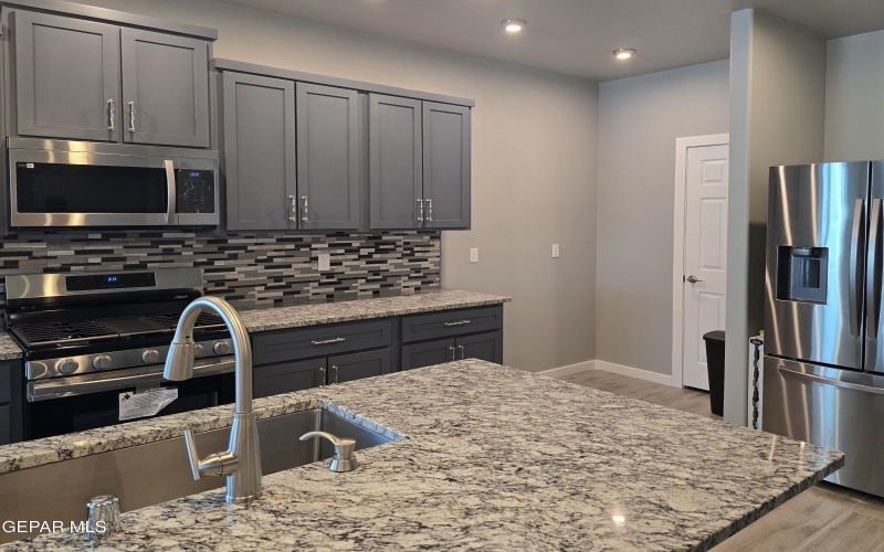 648 Danube Drive, Horizon City, TX 79928, 3 Bedrooms Bedrooms, ,Residential,For Sale,648 Danube Drive,0,928185