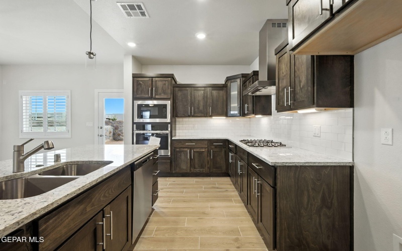 665 PASEO MODESTO Drive, El Paso, TX 79928, 3 Habitaciones Habitaciones , ,1 BañoBaños,Residential,En Venta,665 PASEO MODESTO Drive,0,937737