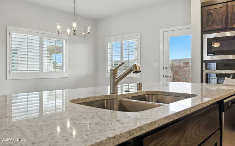 665 PASEO MODESTO Drive, El Paso, TX 79928, 3 Habitaciones Habitaciones , ,1 BañoBaños,Residential,En Venta,665 PASEO MODESTO Drive,0,937737