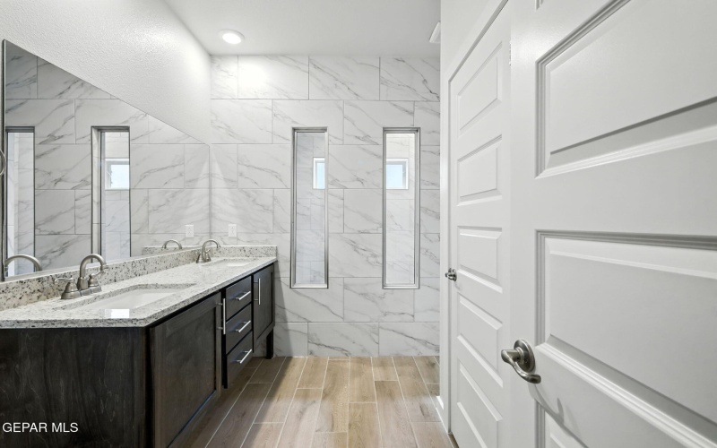 665 PASEO MODESTO Drive, El Paso, TX 79928, 3 Habitaciones Habitaciones , ,1 BañoBaños,Residential,En Venta,665 PASEO MODESTO Drive,0,937737