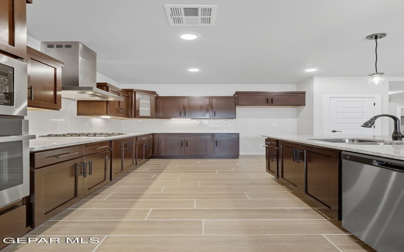 13889 PASEO DE GLORIA Avenue, El Paso, TX 79928, 4 Habitaciones Habitaciones , ,1 BañoBaños,Residential,En Venta,13889 PASEO DE GLORIA Avenue,0,937738