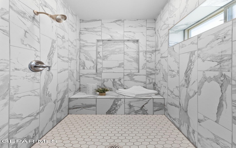 13881 Paseo de Gloria Avenue, El Paso, TX 79928, 4 Habitaciones Habitaciones , ,1 BañoBaños,Residential,En Venta,13881 Paseo de Gloria Avenue,0,937740