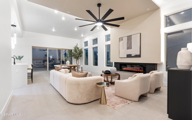 1400 HARLAN POINT Place, El Paso, TX 79928, 3 Habitaciones Habitaciones , ,2 BañosBaños,Residential,En Venta,1400 HARLAN POINT Place,0,937747