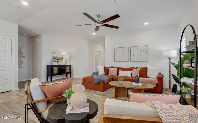 13877 PASEO DE GLORIA Avenue, El Paso, TX 79928, 3 Habitaciones Habitaciones , ,1 BañoBaños,Residential,En Venta,13877 PASEO DE GLORIA Avenue,0,937753