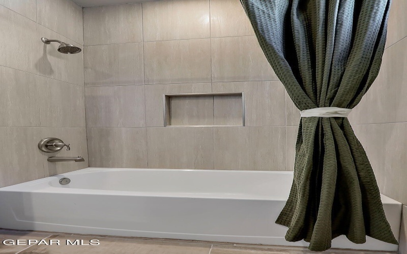 13877 PASEO DE GLORIA Avenue, El Paso, TX 79928, 3 Habitaciones Habitaciones , ,1 BañoBaños,Residential,En Venta,13877 PASEO DE GLORIA Avenue,0,937753