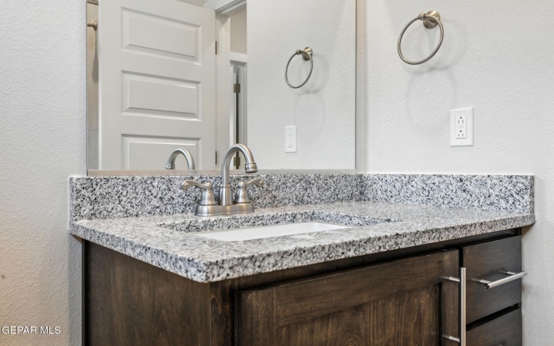 13873 PASEO DE GLORIA Avenue, El Paso, TX 79928, 4 Habitaciones Habitaciones , ,1 BañoBaños,Residential,En Venta,13873 PASEO DE GLORIA Avenue,0,937754