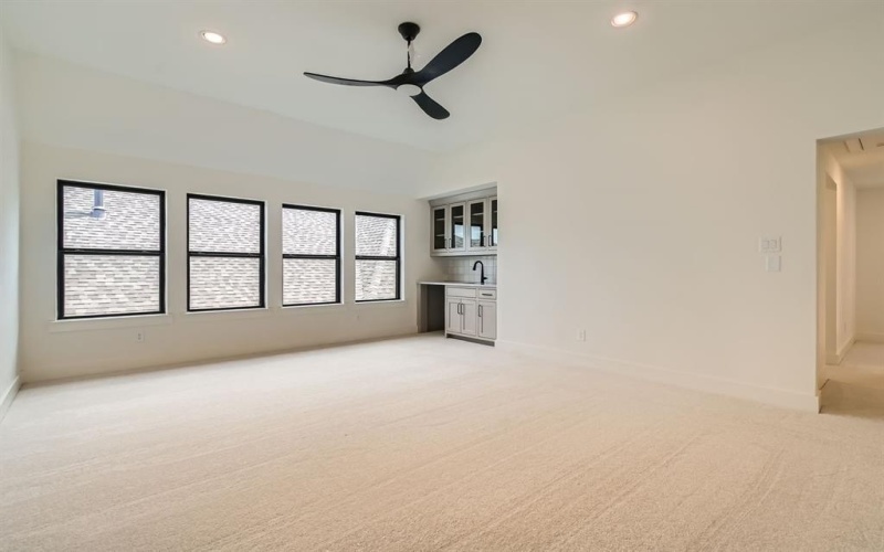 1212 High, The Colony, TX 75056, 4 Bedrooms Bedrooms, ,5 BathroomsBathrooms,Residential,For Sale,1212 High,20618482
