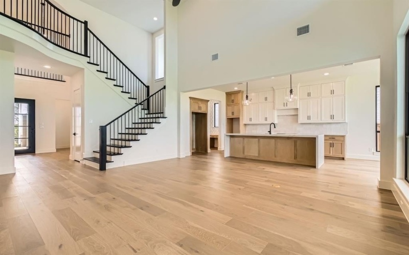 1212 High, The Colony, TX 75056, 4 Bedrooms Bedrooms, ,5 BathroomsBathrooms,Residential,For Sale,1212 High,20618482