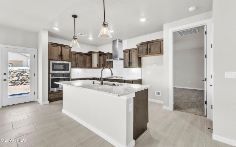 13869 PASEO DE GLORIA Avenue, El Paso, TX 79928, 3 Habitaciones Habitaciones , ,Residential,En Venta,13869 PASEO DE GLORIA Avenue,0,937763