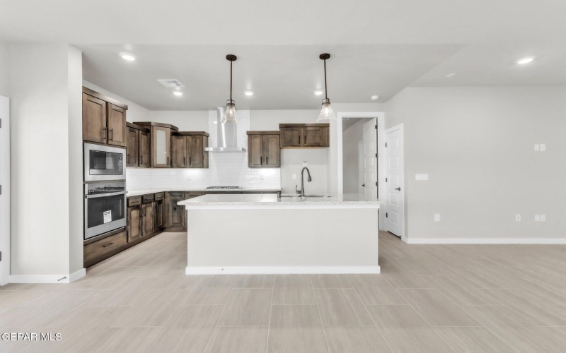 13869 PASEO DE GLORIA Avenue, El Paso, TX 79928, 3 Habitaciones Habitaciones , ,Residential,En Venta,13869 PASEO DE GLORIA Avenue,0,937763