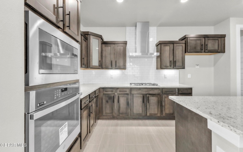 13869 PASEO DE GLORIA Avenue, El Paso, TX 79928, 3 Habitaciones Habitaciones , ,Residential,En Venta,13869 PASEO DE GLORIA Avenue,0,937763