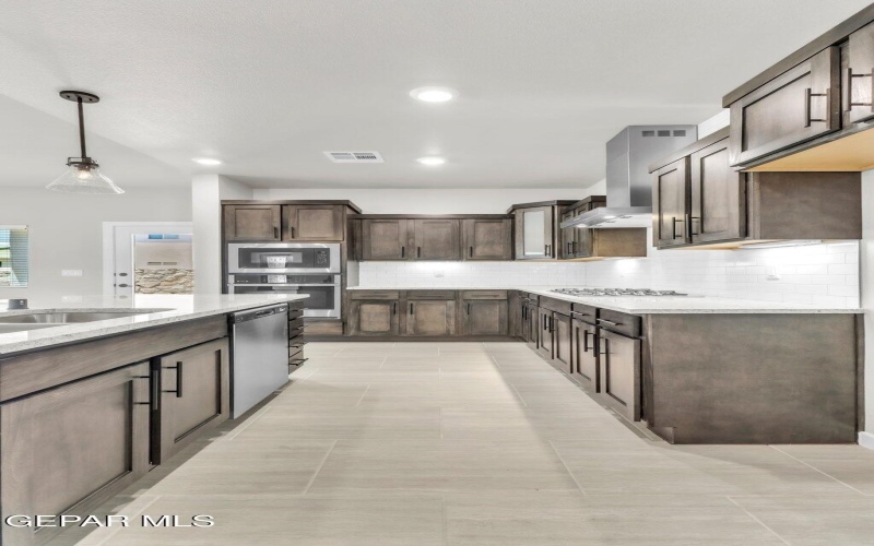 13869 PASEO DE GLORIA Avenue, El Paso, TX 79928, 3 Habitaciones Habitaciones , ,Residential,En Venta,13869 PASEO DE GLORIA Avenue,0,937763