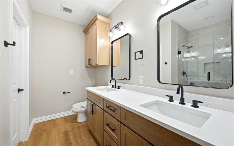 493 Lee Boulevard, Pottsboro, TX 75076, 3 Bedrooms Bedrooms, ,2 BathroomsBathrooms,Residential,For Sale,493 Lee Boulevard,0,21156560