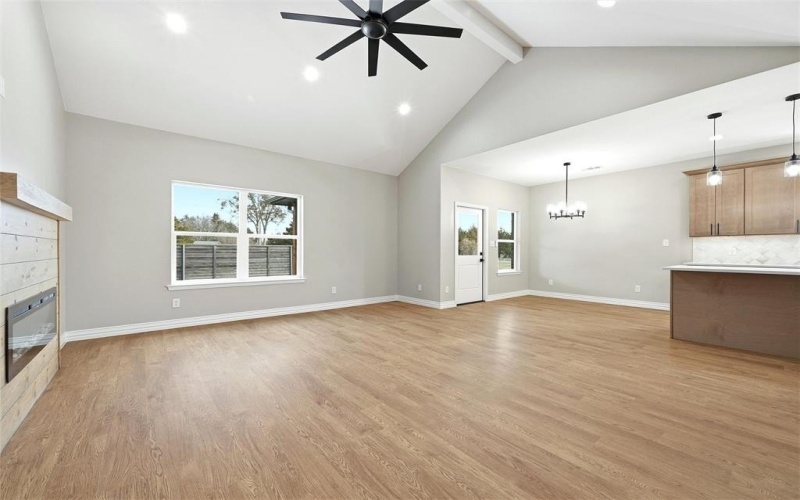 493 Lee Boulevard, Pottsboro, TX 75076, 3 Bedrooms Bedrooms, ,2 BathroomsBathrooms,Residential,For Sale,493 Lee Boulevard,0,21156560