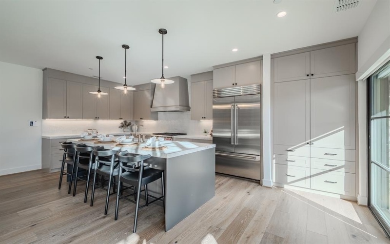 4114 Emerson Avenue #1, University Park, TX 75205, 3 Bedrooms Bedrooms, ,3 BathroomsBathrooms,Residential,For Sale,4114 Emerson Avenue,0,21160386