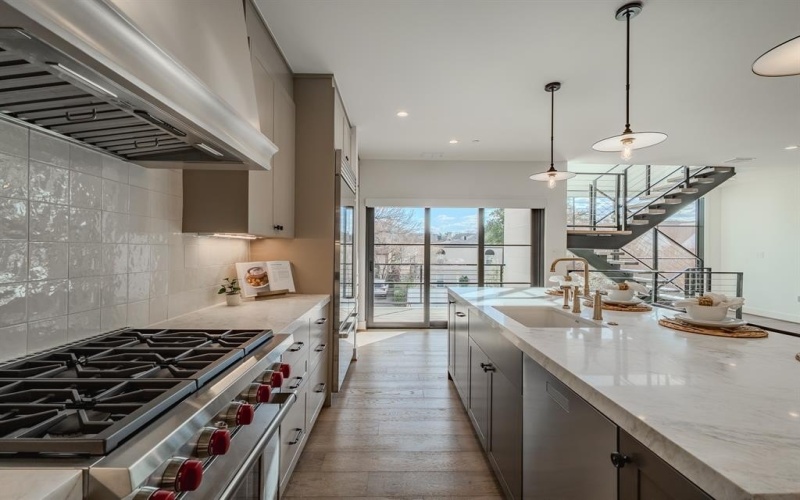 4114 Emerson Avenue #1, University Park, TX 75205, 3 Bedrooms Bedrooms, ,3 BathroomsBathrooms,Residential,For Sale,4114 Emerson Avenue,0,21160386