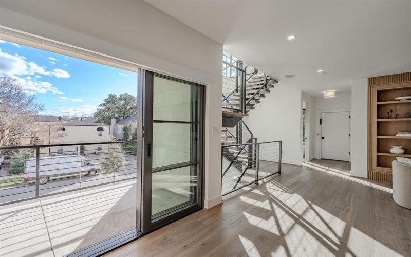 4114 Emerson Avenue #1, University Park, TX 75205, 3 Bedrooms Bedrooms, ,3 BathroomsBathrooms,Residential,For Sale,4114 Emerson Avenue,0,21160386