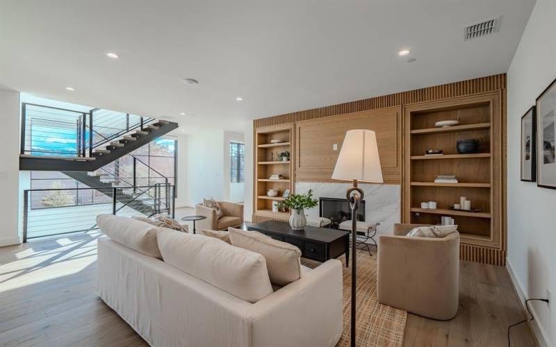 4114 Emerson Avenue #1, University Park, TX 75205, 3 Bedrooms Bedrooms, ,3 BathroomsBathrooms,Residential,For Sale,4114 Emerson Avenue,0,21160386