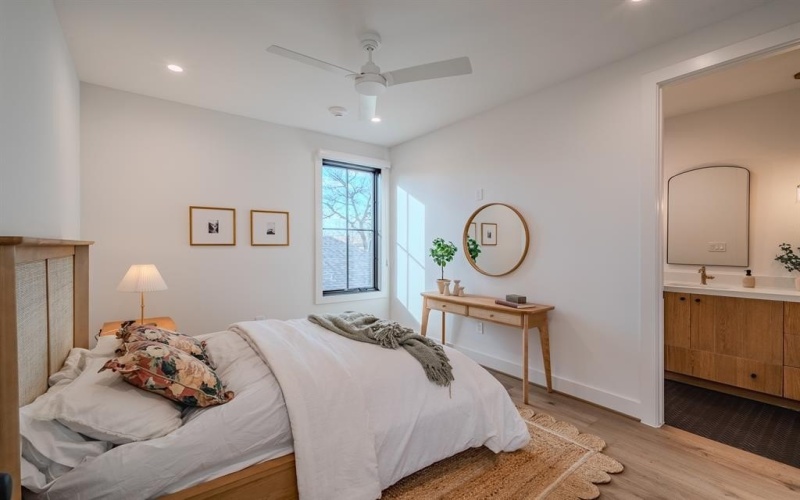 4114 Emerson Avenue #1, University Park, TX 75205, 3 Bedrooms Bedrooms, ,3 BathroomsBathrooms,Residential,For Sale,4114 Emerson Avenue,0,21160386