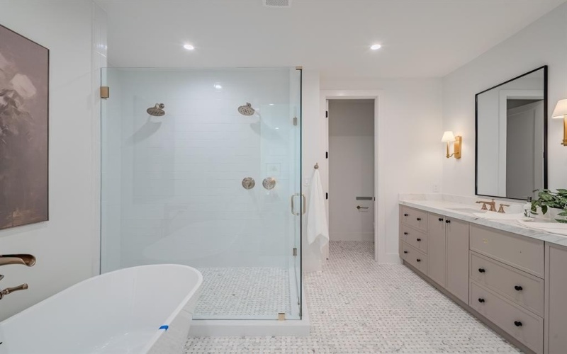 4114 Emerson Avenue #1, University Park, TX 75205, 3 Bedrooms Bedrooms, ,3 BathroomsBathrooms,Residential,For Sale,4114 Emerson Avenue,0,21160386