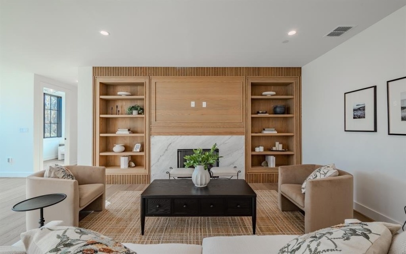 4114 Emerson Avenue #1, University Park, TX 75205, 3 Bedrooms Bedrooms, ,3 BathroomsBathrooms,Residential,For Sale,4114 Emerson Avenue,0,21160386