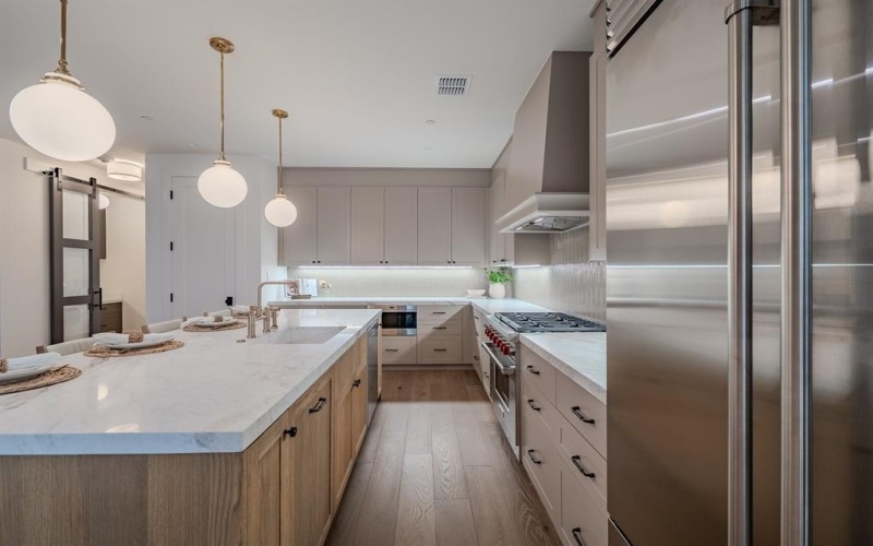 4114 Emerson Avenue #6, University Park, TX 75205, 3 Bedrooms Bedrooms, ,3 BathroomsBathrooms,Residential,For Sale,4114 Emerson Avenue,0,21160394