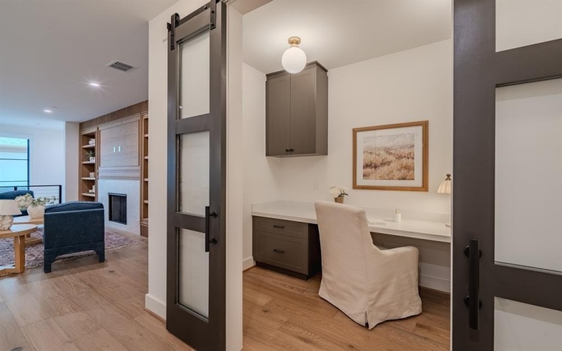 4114 Emerson Avenue #6, University Park, TX 75205, 3 Bedrooms Bedrooms, ,3 BathroomsBathrooms,Residential,For Sale,4114 Emerson Avenue,0,21160394