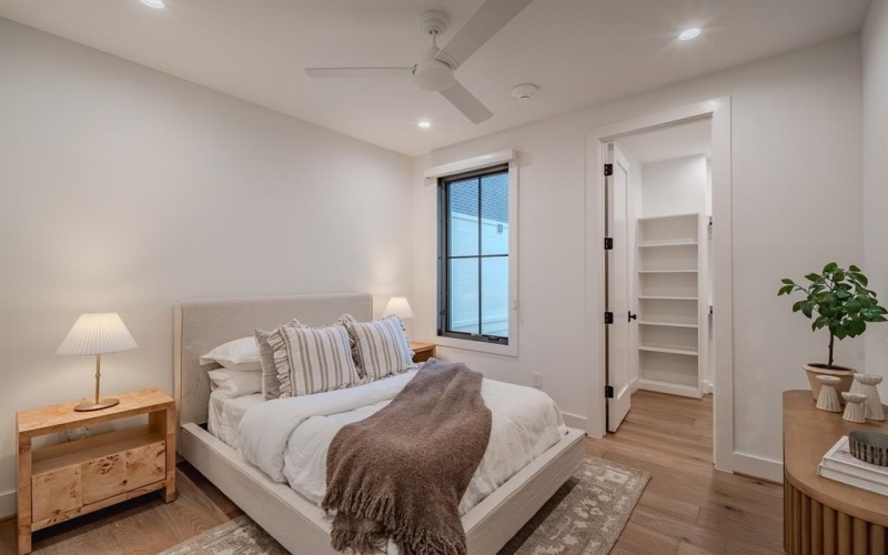 4114 Emerson Avenue #6, University Park, TX 75205, 3 Bedrooms Bedrooms, ,3 BathroomsBathrooms,Residential,For Sale,4114 Emerson Avenue,0,21160394