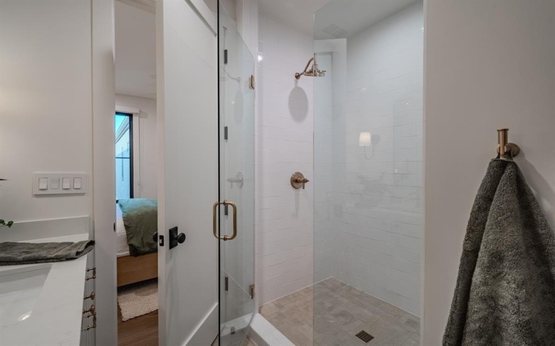 4114 Emerson Avenue #6, University Park, TX 75205, 3 Bedrooms Bedrooms, ,3 BathroomsBathrooms,Residential,For Sale,4114 Emerson Avenue,0,21160394