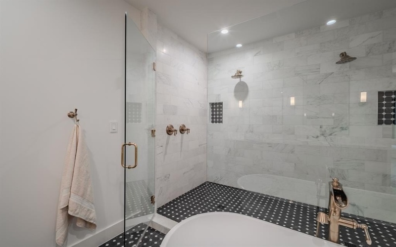 4114 Emerson Avenue #6, University Park, TX 75205, 3 Bedrooms Bedrooms, ,3 BathroomsBathrooms,Residential,For Sale,4114 Emerson Avenue,0,21160394