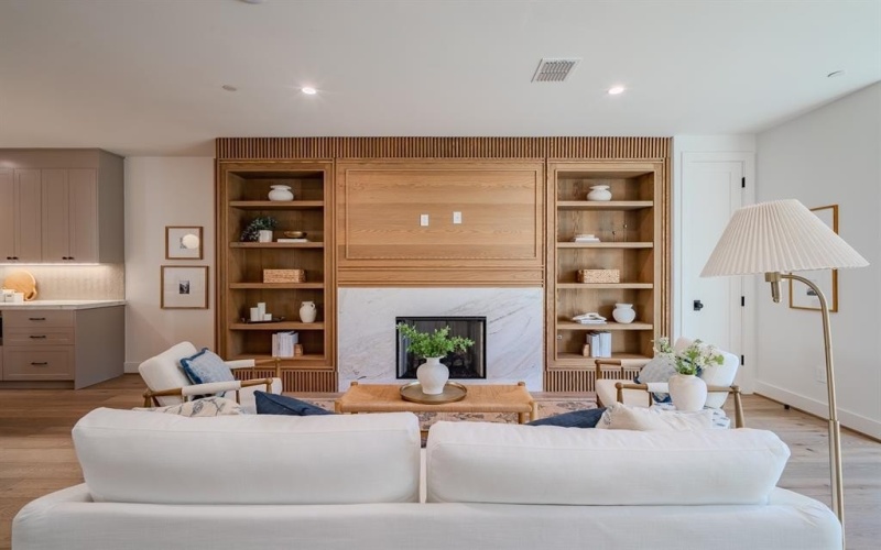 4114 Emerson Avenue #3, University Park, TX 75205, 2 Bedrooms Bedrooms, ,2 BathroomsBathrooms,Residential,For Sale,4114 Emerson Avenue,0,21160410