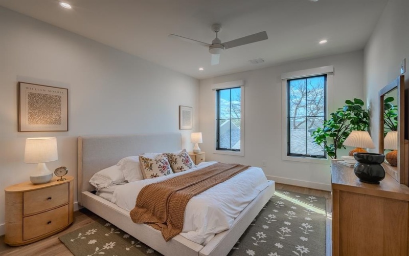 4114 Emerson Avenue #3, University Park, TX 75205, 2 Bedrooms Bedrooms, ,2 BathroomsBathrooms,Residential,For Sale,4114 Emerson Avenue,0,21160410