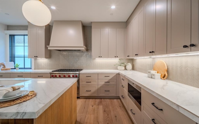 4114 Emerson Avenue #3, University Park, TX 75205, 2 Bedrooms Bedrooms, ,2 BathroomsBathrooms,Residential,For Sale,4114 Emerson Avenue,0,21160410