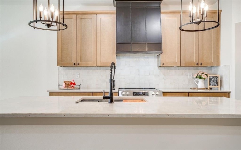 725 Haynie Drive, Runaway Bay, TX 76426, 4 Bedrooms Bedrooms, ,2 BathroomsBathrooms,Residential,For Sale,725 Haynie Drive,0,21161561