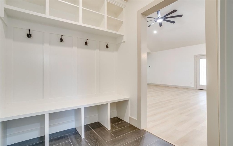 725 Haynie Drive, Runaway Bay, TX 76426, 4 Bedrooms Bedrooms, ,2 BathroomsBathrooms,Residential,For Sale,725 Haynie Drive,0,21161561