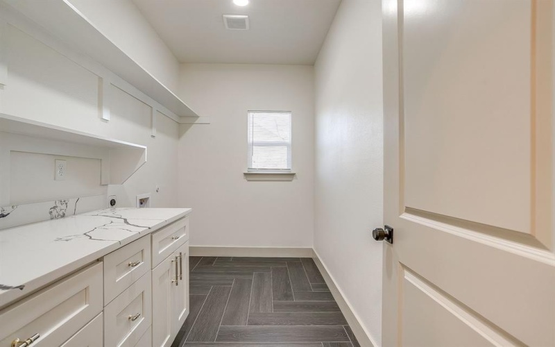 725 Haynie Drive, Runaway Bay, TX 76426, 4 Bedrooms Bedrooms, ,2 BathroomsBathrooms,Residential,For Sale,725 Haynie Drive,0,21161561