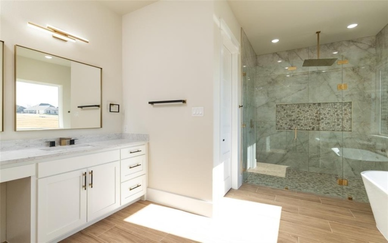 544 High Tower Lane, Granbury, TX 76049, 4 Habitaciones Habitaciones , ,3 BañosBaños,Residential,En Venta,544 High Tower Lane,0,21168186