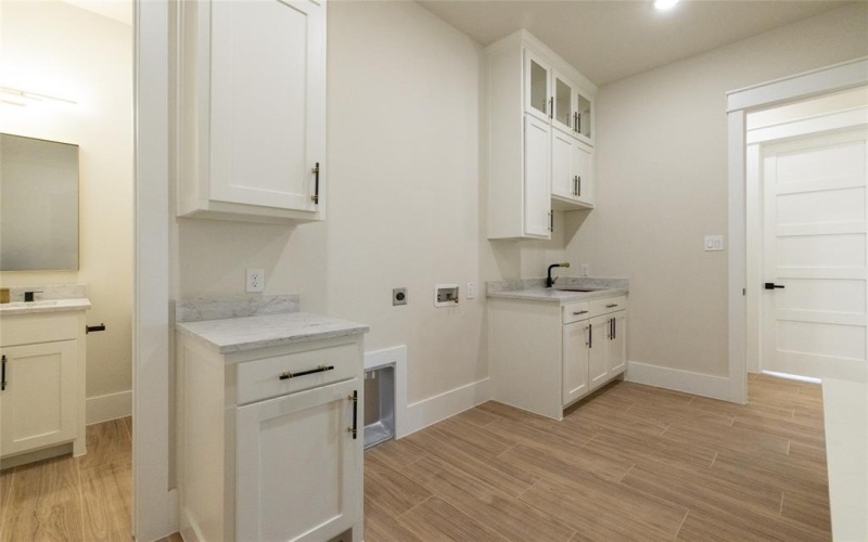 544 High Tower Lane, Granbury, TX 76049, 4 Habitaciones Habitaciones , ,3 BañosBaños,Residential,En Venta,544 High Tower Lane,0,21168186