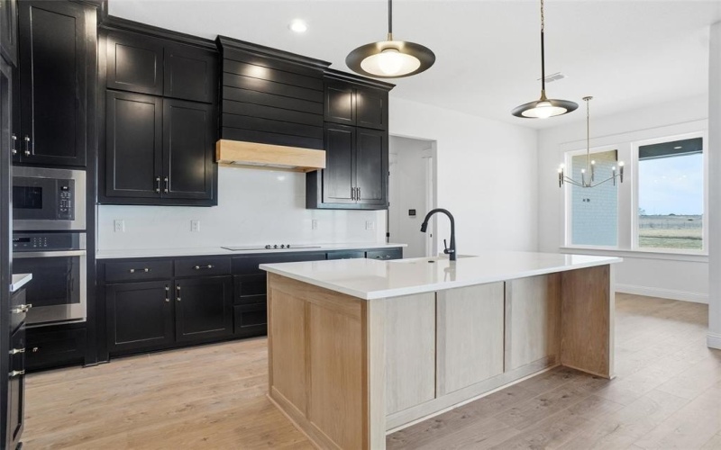 6961 Eagle Creek Drive, Godley, TX 76044, 4 Bedrooms Bedrooms, ,2 BathroomsBathrooms,Residential,For Sale,6961 Eagle Creek Drive,0,21168861