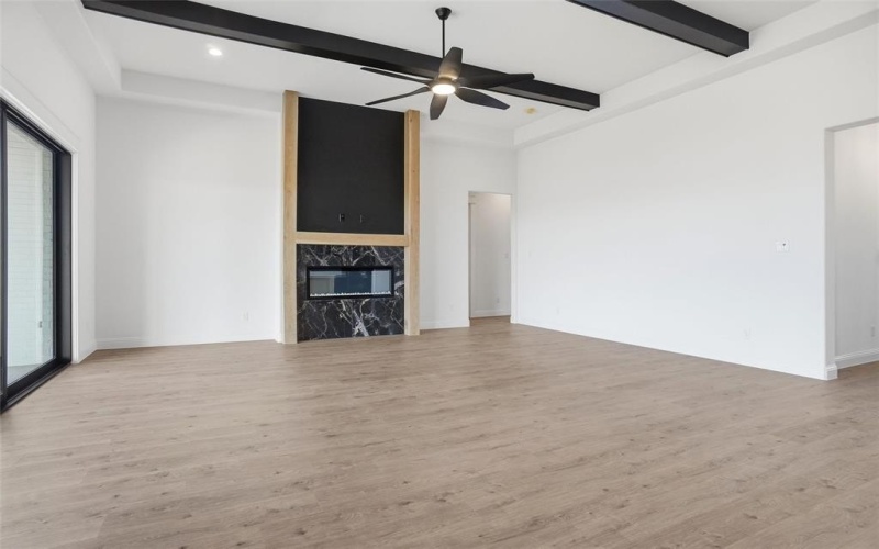 6961 Eagle Creek Drive, Godley, TX 76044, 4 Bedrooms Bedrooms, ,2 BathroomsBathrooms,Residential,For Sale,6961 Eagle Creek Drive,0,21168861