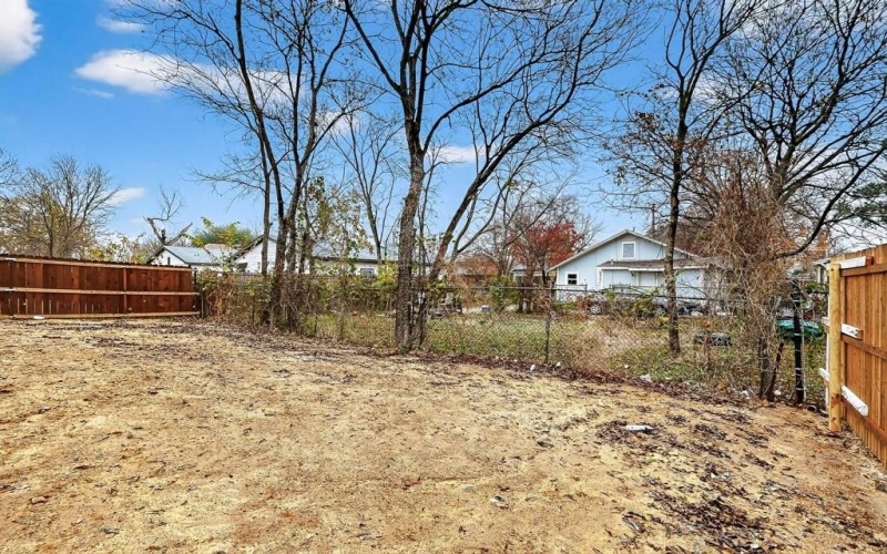 4606 Metropolitan Avenue, Dallas, TX 75210, 3 Bedrooms Bedrooms, ,2 BathroomsBathrooms,Residential,For Sale,4606 Metropolitan Avenue,0,21169169