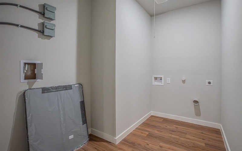 124 Brookview Drive, Bridgeport, TX 76458, 4 Bedrooms Bedrooms, ,2 BathroomsBathrooms,Residential,For Sale,124 Brookview Drive,0,21169746