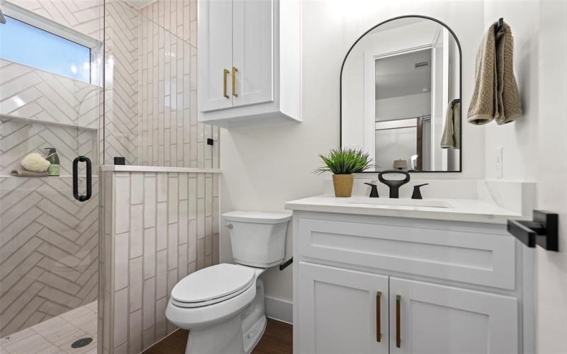 1000 Canyon Lake Road, Wills Point, TX 75169, 4 Bedrooms Bedrooms, ,3 BathroomsBathrooms,Residential,For Sale,1000 Canyon Lake Road,0,21170063